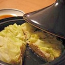 タジン鍋で簡単　キャベツと豚バラ蒸し